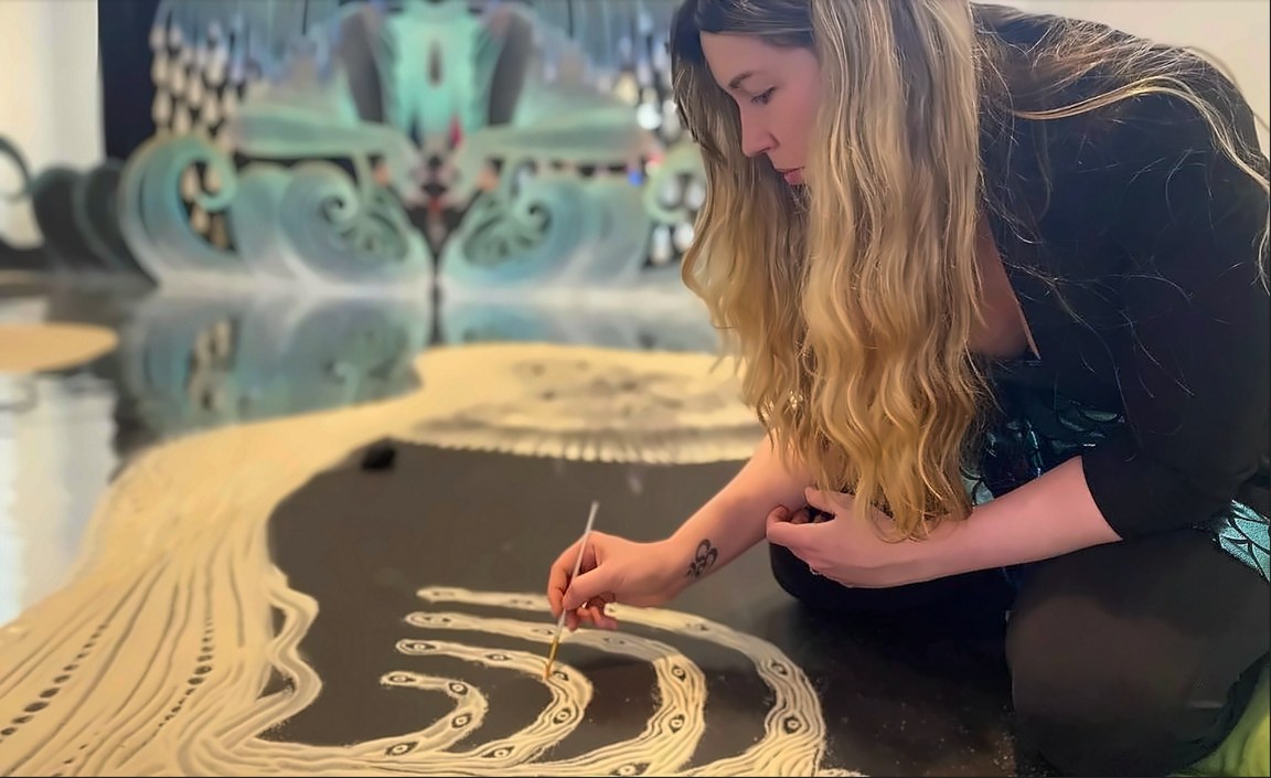 River paints *Mother of Waters* (2023), now at Foss Waterway Seaport — Ocean Fest video.