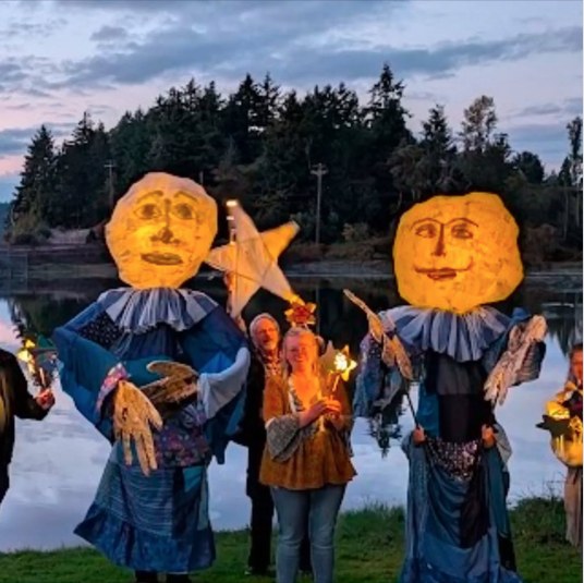 The Sun and the Moon with the star lanterns at the water, Peace Day weekend 2025.